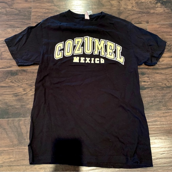🌈5/$10 Cozumel Mexico T-Shirt - Picture 1 of 3